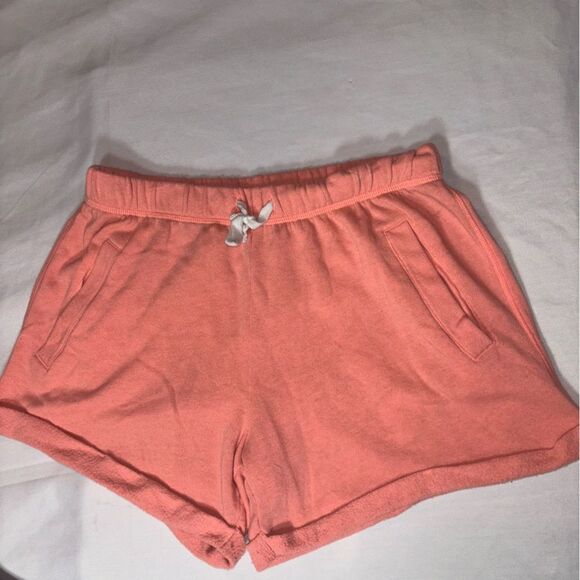 VS PINK Ivy Fleece Relaxed Shorts in passion pink size small - Picture 1 of 3